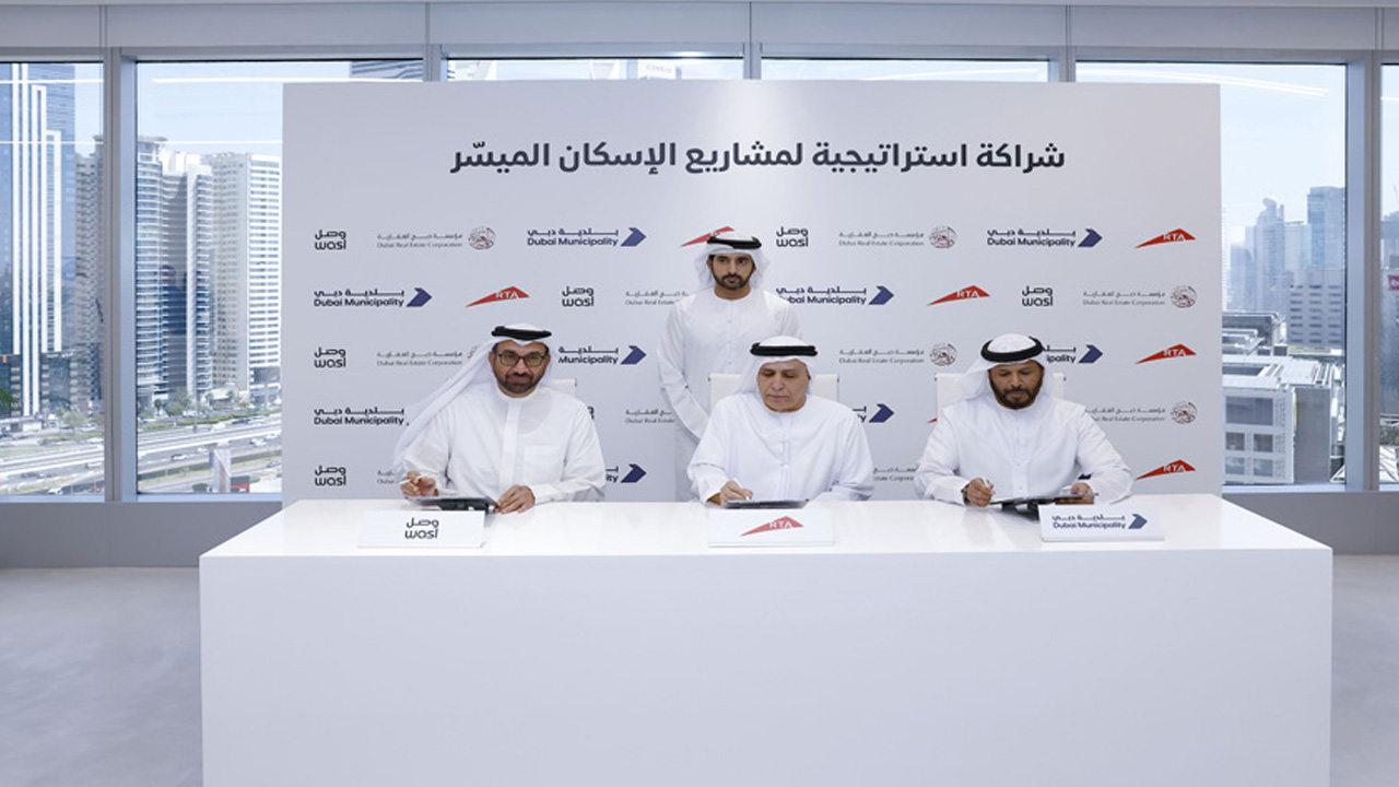 Signing an Agreement to Implement Affordable Housing Projects in Dubai